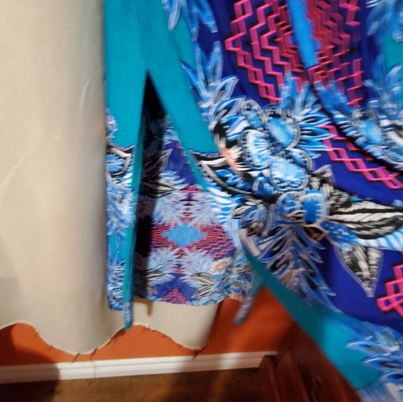 Beautiful 2 different maxi dresses - Picture 3 of 5